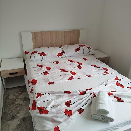 Melek Apartman Medulin Kültér fotó