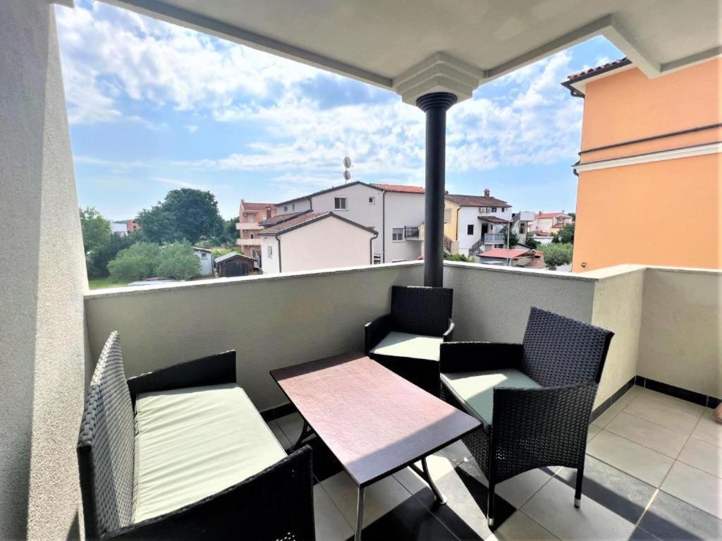 Melek Apartman Medulin Kültér fotó