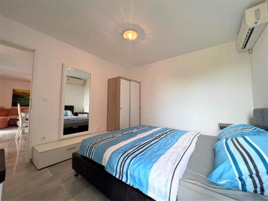 Melek Apartman Medulin Kültér fotó